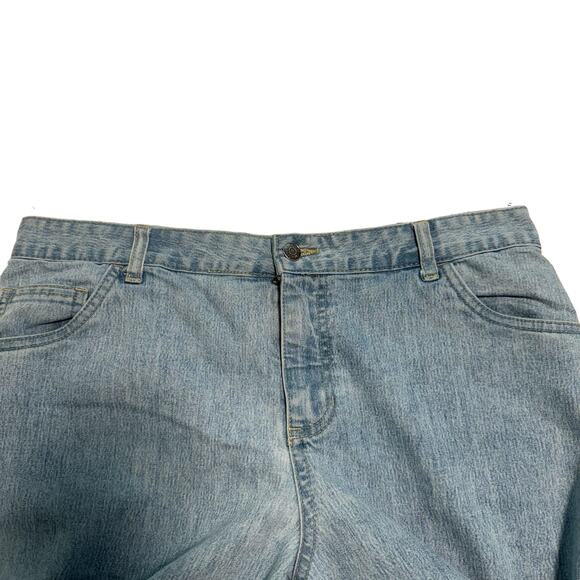 Vintage Women’s Capris Vintage Denim Vintage Cherokee Capris - Picture 9 of 11